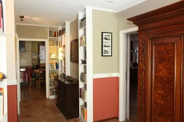 Apart Daire, 1 Büyük (Queen) Boy Yatak ve Çekyat (Logis 2)