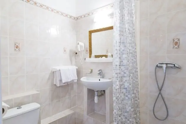 Tek Büyük Yataklı Oda