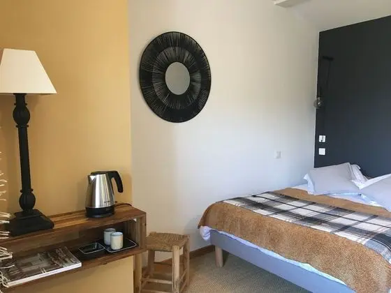 Classic Tek Büyük Yataklı Oda, Özel Banyo, Bahçe Manzaralı