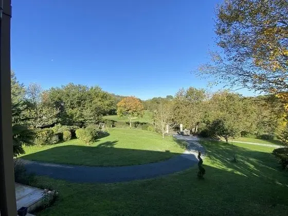 Dört Kişilik Oda, Ortak Banyo, Bahçe Manzaralı