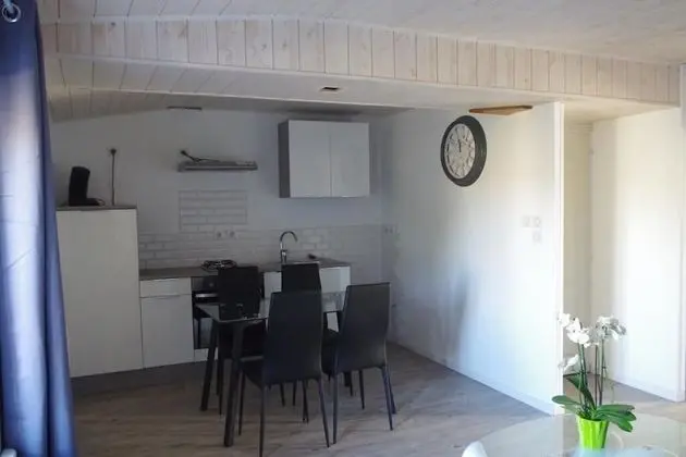 Apart Daire (Robert Hossein)