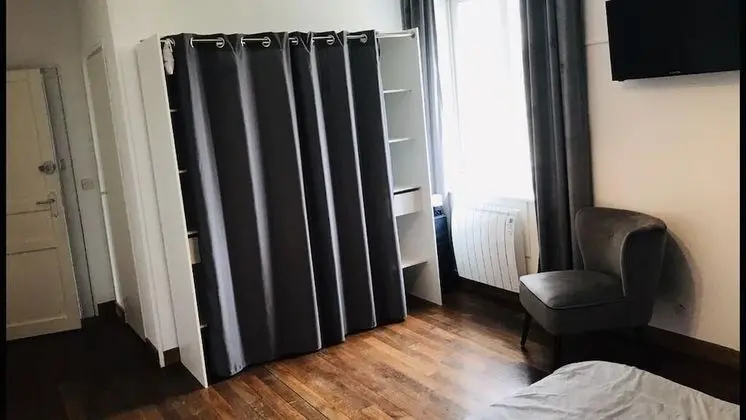 Tek Büyük Yataklı Oda (2)