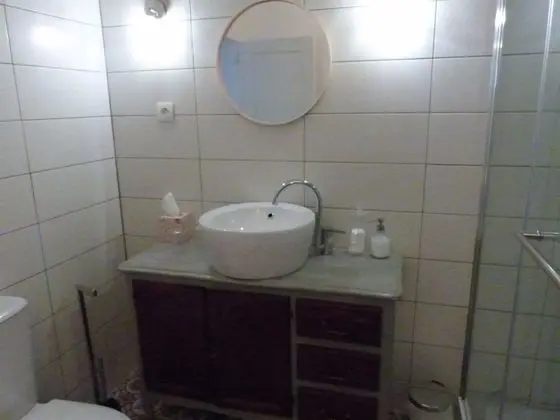Comfort Tek Büyük Yataklı Oda, Banyolu/Duşlu, Avlu Manzaralı