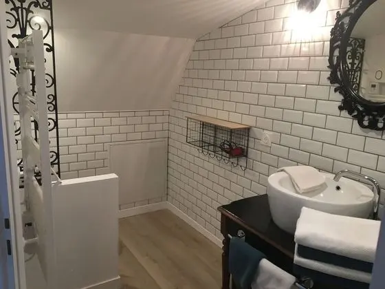 Dört Kişilik Oda, Banyolu/Duşlu, Bahçe Manzaralı