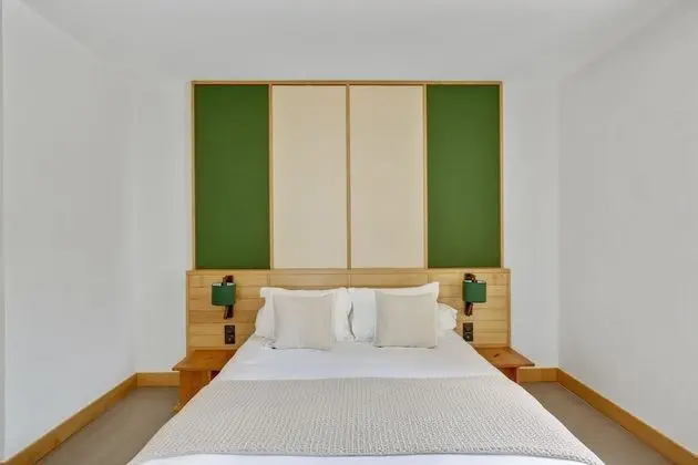 Comfort Üç Kişilik Oda, Banyolu/Duşlu, Üzüm Asması Manzaralı (Chambre )
