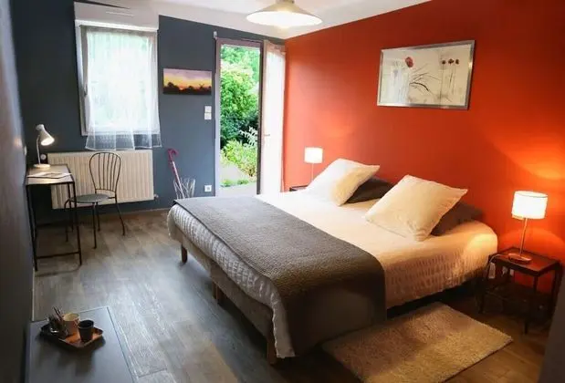 Comfort Tek Büyük veya İki Ayrı Yataklı Oda