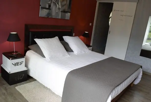 Comfort Tek Büyük veya İki Ayrı Yataklı Oda