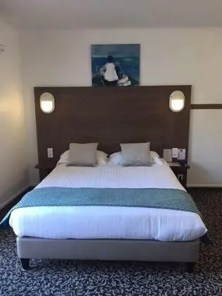 Üç Kişilik Oda