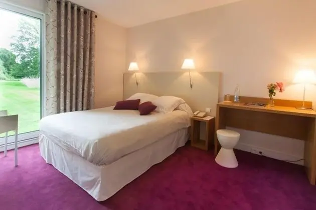 Tek Büyük Yataklı Oda, Park Manzaralı