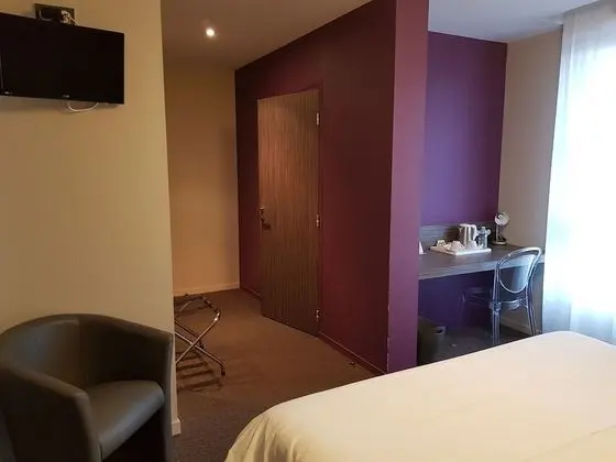 Comfort Tek Büyük Yataklı Oda