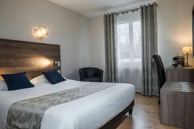 Comfort Tek Büyük Yataklı Oda