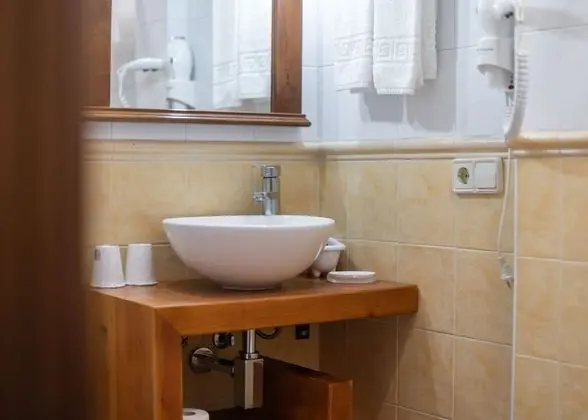 Standard Tek Büyük veya İki Ayrı Yataklı Oda
