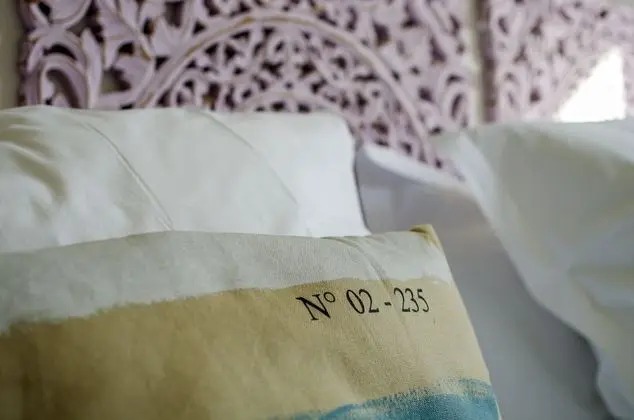 Traditional Tek Büyük veya İki Ayrı Yataklı Oda (Santorin)