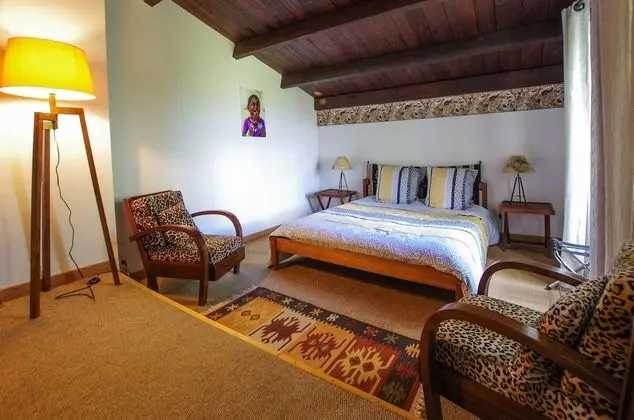 Traditional Tek Büyük Yataklı Oda (Etosha)