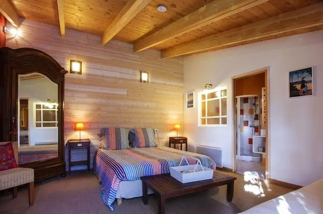 Traditional Üç Kişilik Oda (Aix)