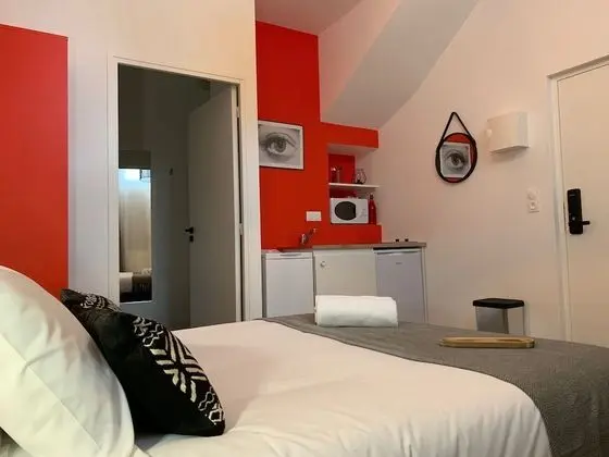 Superior Tek Büyük Yataklı Oda (RDC )