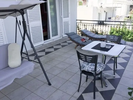 Stüdyo, Balkon