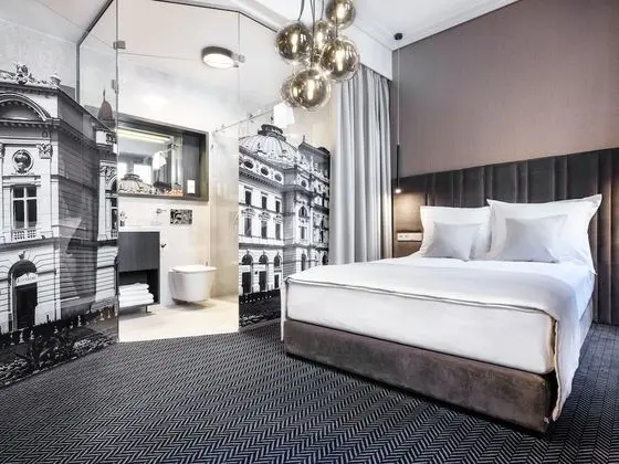 Tek Büyük Yataklı Oda