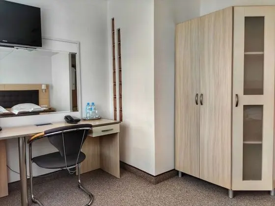 Standard Tek Büyük Yataklı Oda