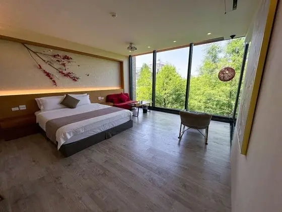 Luxury Tek Büyük Yataklı Oda, 1 En Büyük (King) Boy Yatak, Bahçe Manzaralı