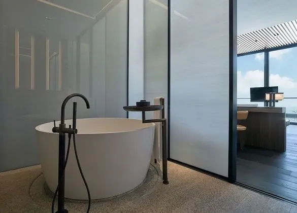 Deluxe Tek Büyük Yataklı Oda, Koy Manzaralı