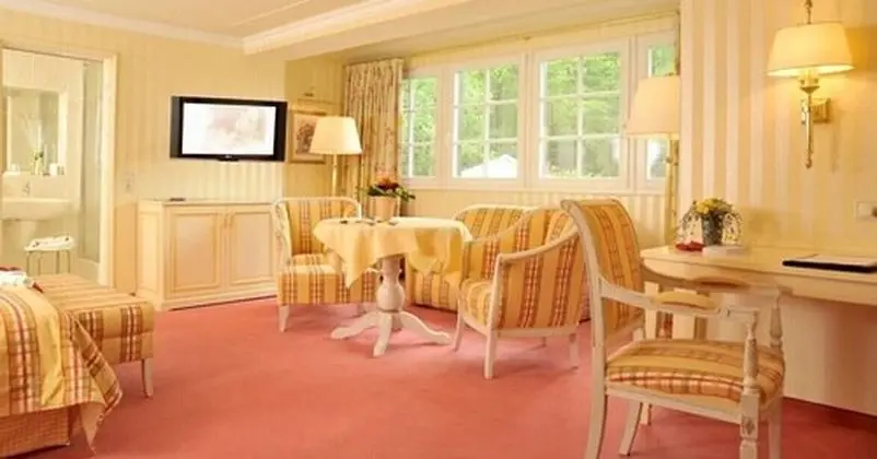 Romantic Tek Büyük Yataklı Oda