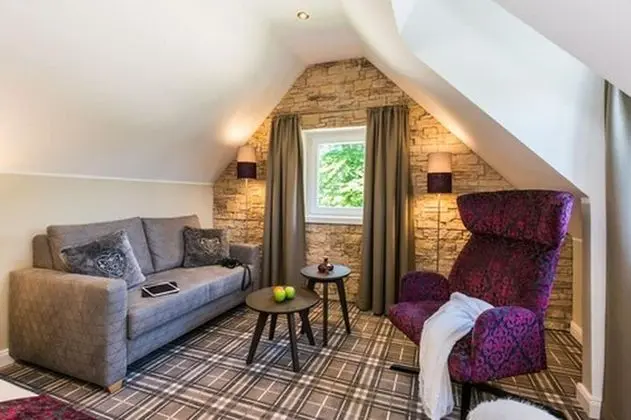 Romantic Tek Büyük Yataklı Oda