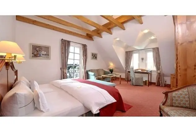 Romantic Tek Büyük Yataklı Oda