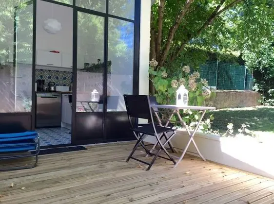 Tek Büyük Yataklı Oda, Sigara İçilmez