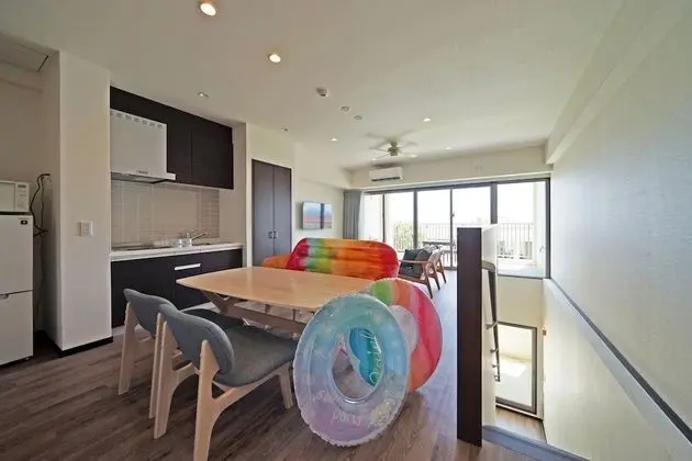 Family Oda, Sigara İçilmez (Condo Suite Maisonette)