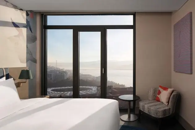 Premium Oda,Boğaz Manzaralı,Fransız Balkonlu