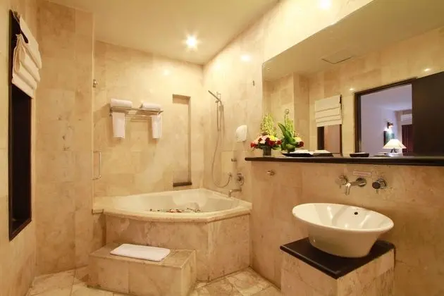 Deluxe Oda, 2 Çift Kişilik Yatak, Balkon