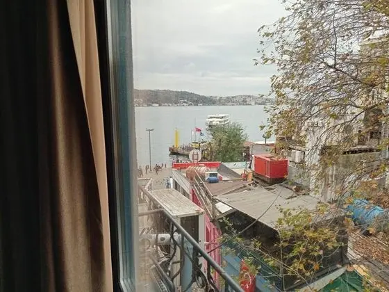Deluxe Oda, Kısmi Deniz Manzaralı, Büyük Yataklı