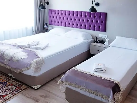 Standard Üç Kişilik Oda