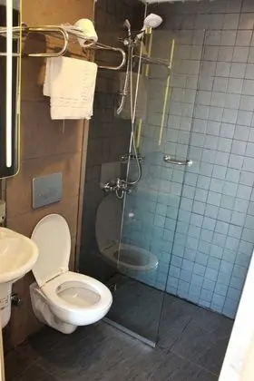 Standard Üç Kişilik Oda