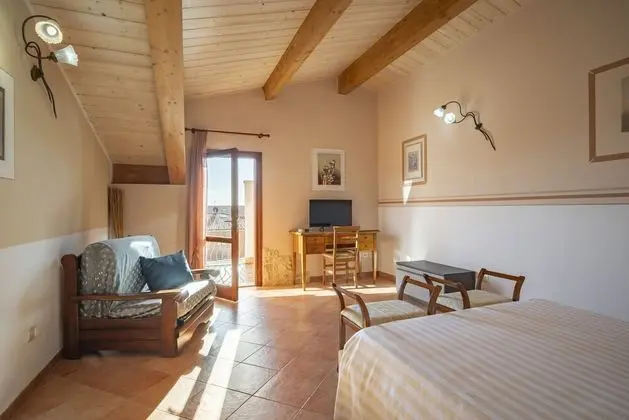 Superior Dört Kişilik Oda, 1 Büyük (Queen) Boy Yatak ve Çekyat