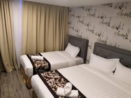 Deluxe Üç Kişilik Oda, Birden Çok Yatak, Şehir Manzaralı