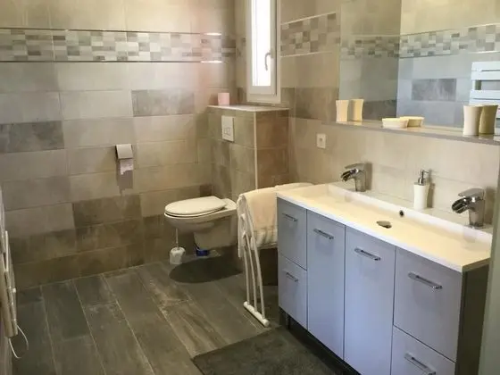 Deluxe İki Ayrı Yataklı Oda, Özel Banyo, Havuz Manzaralı