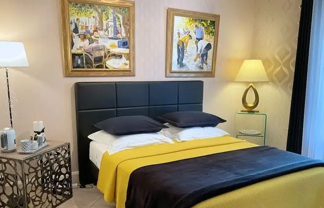 Comfort Tek Büyük Yataklı Oda