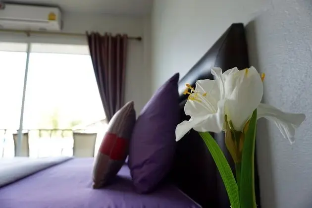 Standard Room (Air-conditioned)
