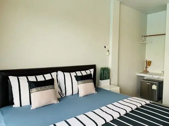 Standard Room (Air-conditioned)