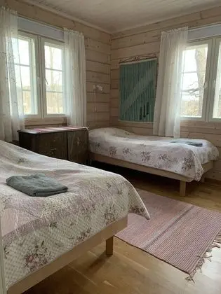 Basic Tek Büyük Yataklı Oda, Ortak Banyo, Avlu Manzaralı