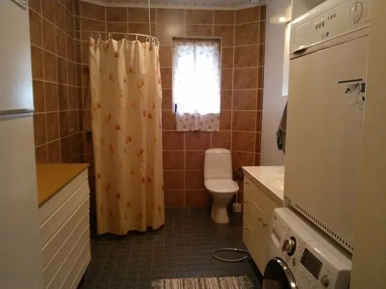 Basic Tek Kişilik Oda, Ortak Banyo, Avlu Manzaralı