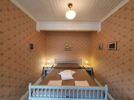 Main building double room 1