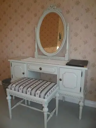 Main building double room 1