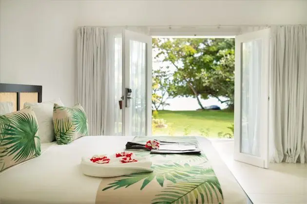 Suit King Size Bed