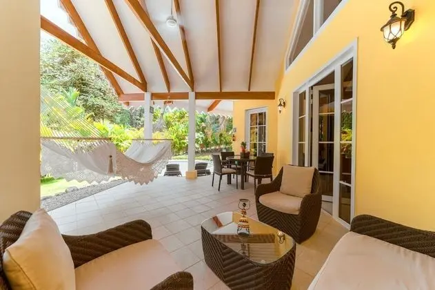 Villa con piscina privada ( 2 Queen)