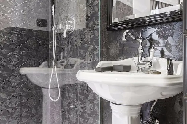 Superior Tek Büyük veya İki Ayrı Yataklı Oda