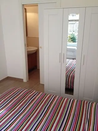 City Tek Büyük Yataklı Oda