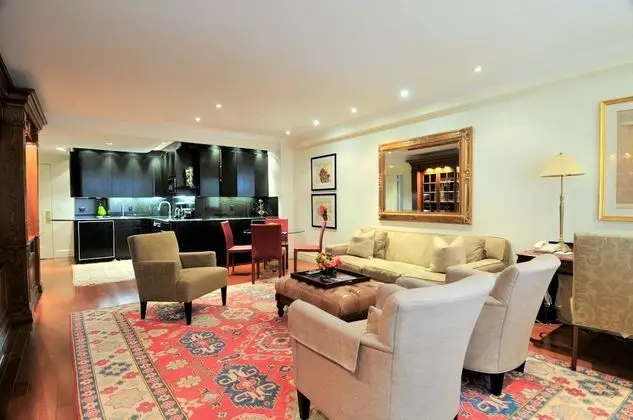 One Bedroom King Suite